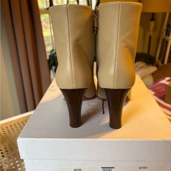 Chloe Ankle Boots - Picture 3 of 5